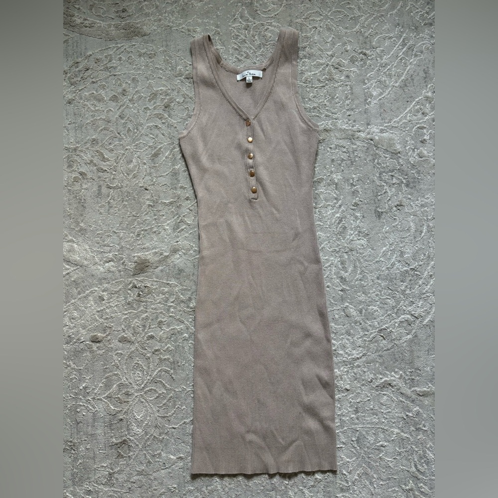 Tan Bodycon dress - Picture 2 of 4